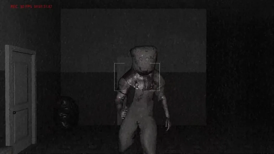 The Ghost - Multiplayer Horror (Зе Гост)  [МОД Много монет] Screenshot 1